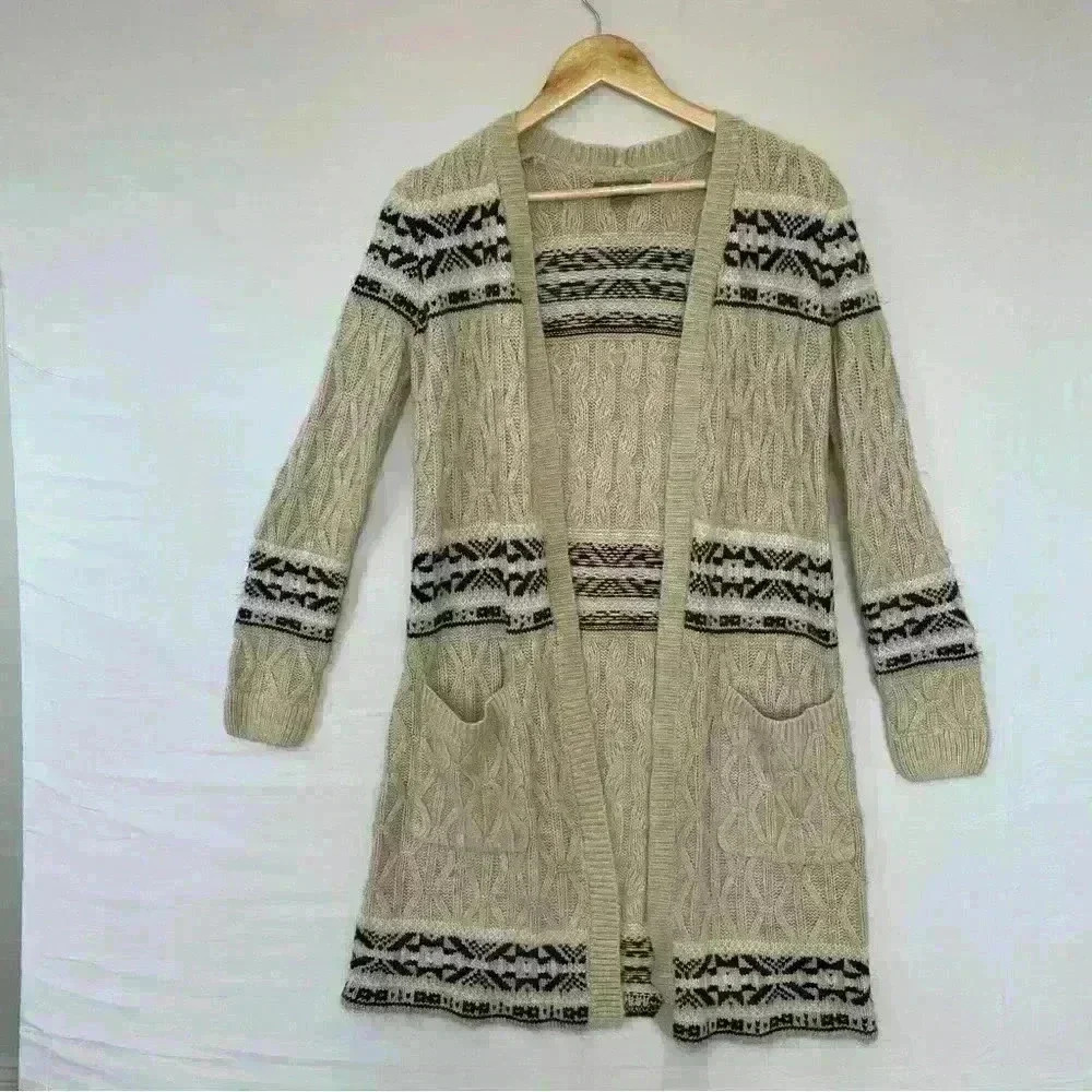 Naturals Collections Long Open Cardigan Black and Cream Size Small
